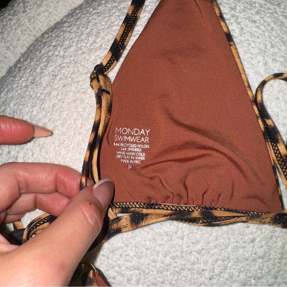 Monday Swim Barbados Top Jaguar - Picture 4 of 4